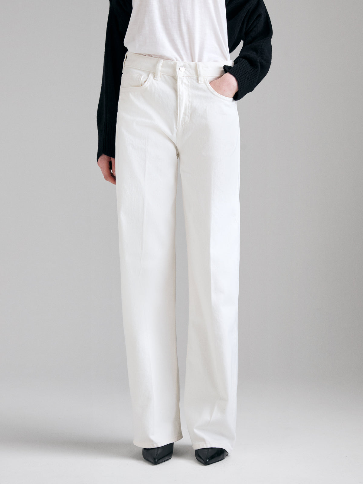 Jeans color wide fit - ucb_image_FY