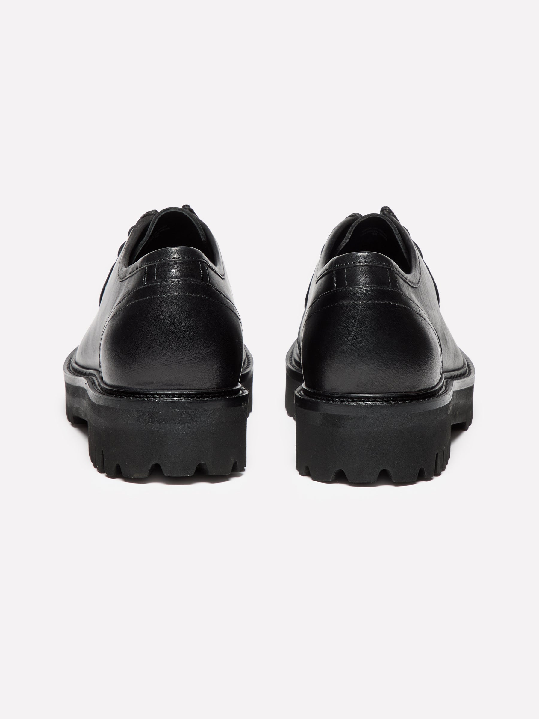 Sapatos em pele - ucb_image_BS