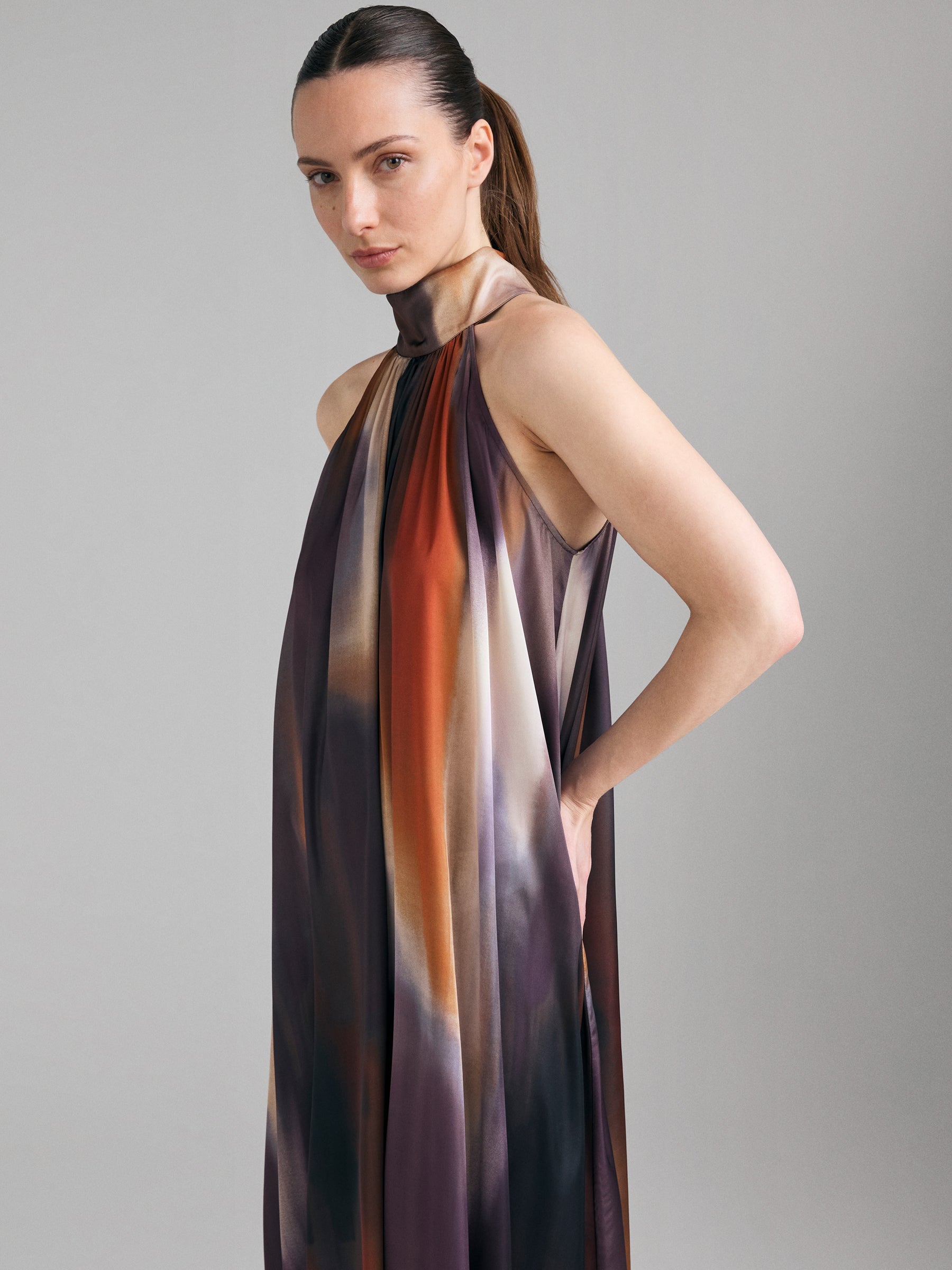 Vestido comprido estampado - ucb_image_FY