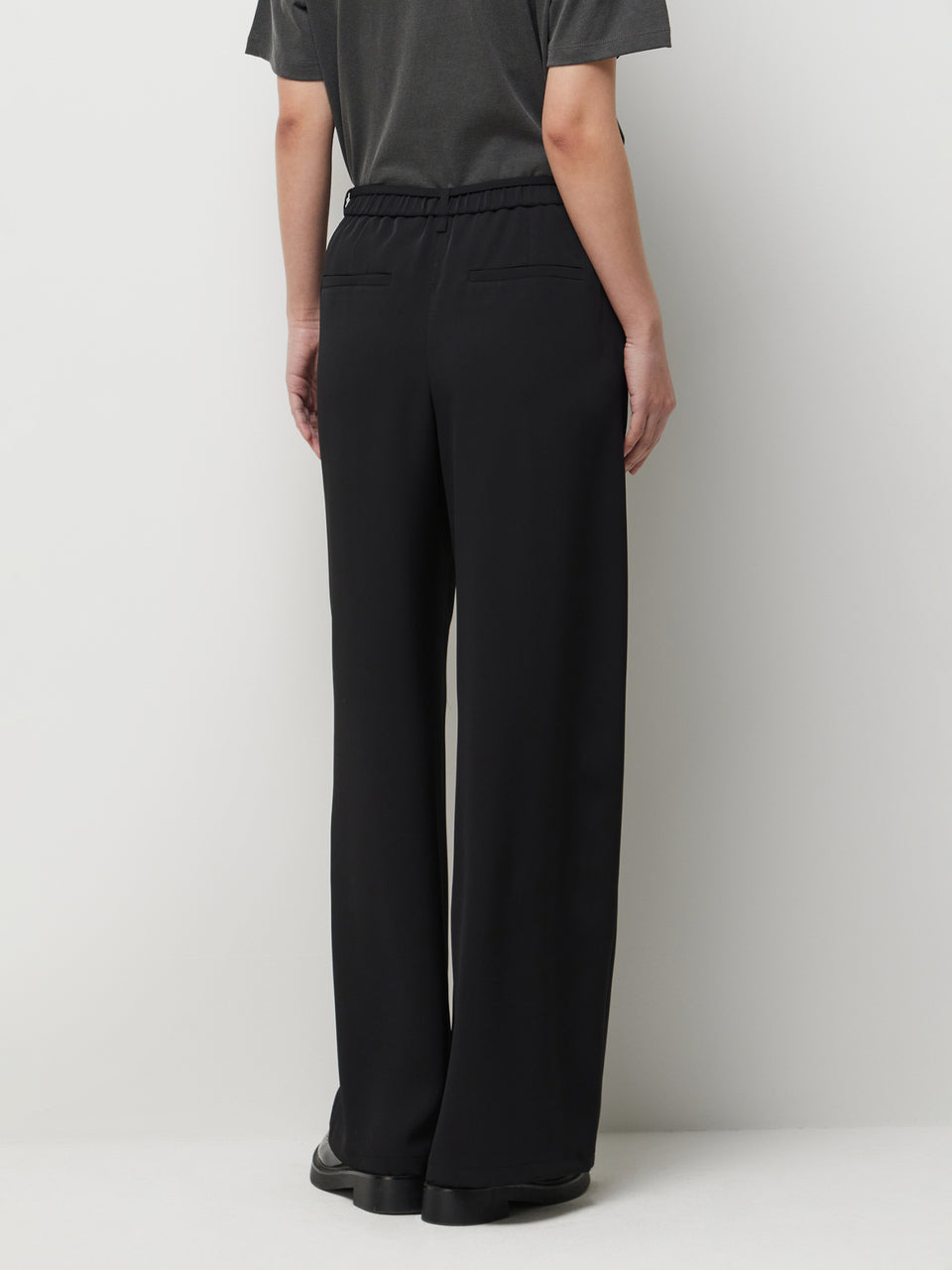 Calças amplas com cinto - ucb_image_B