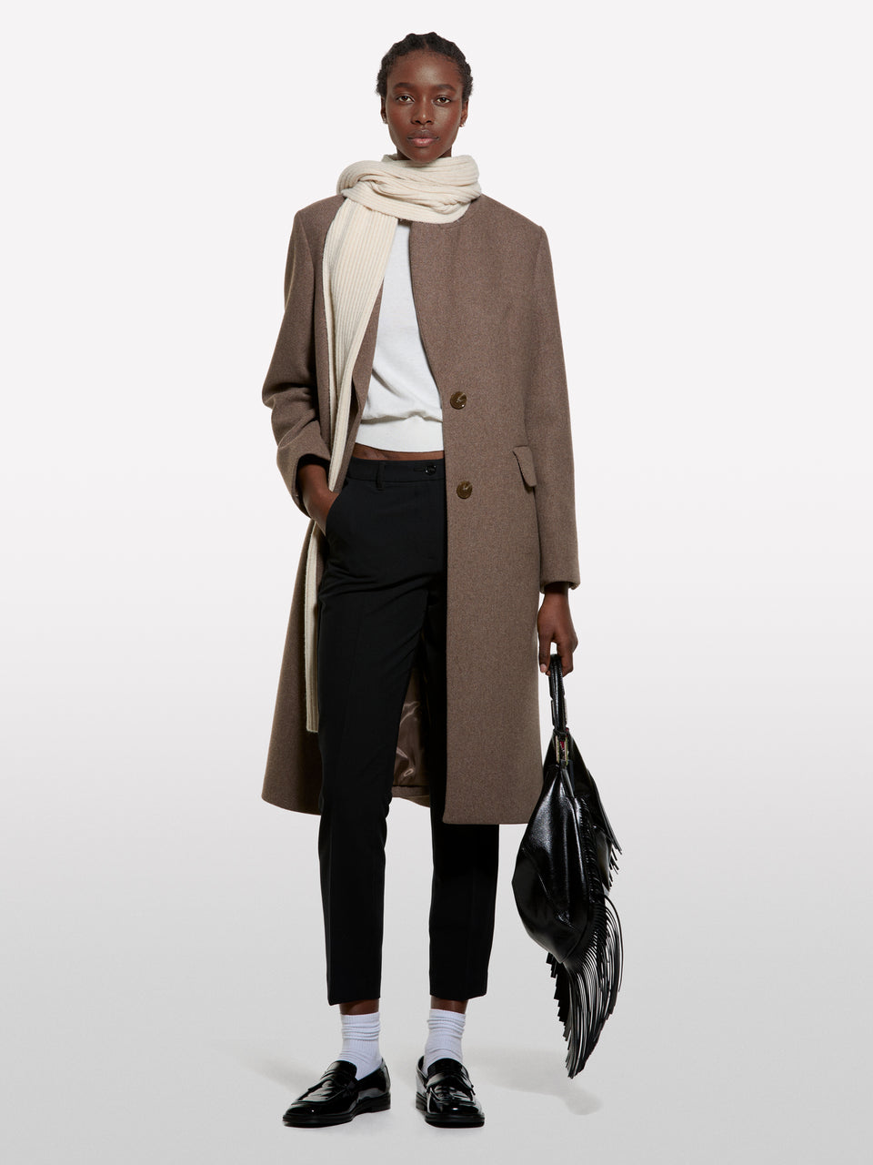 Calças pretas cigarette - ucb_image_F