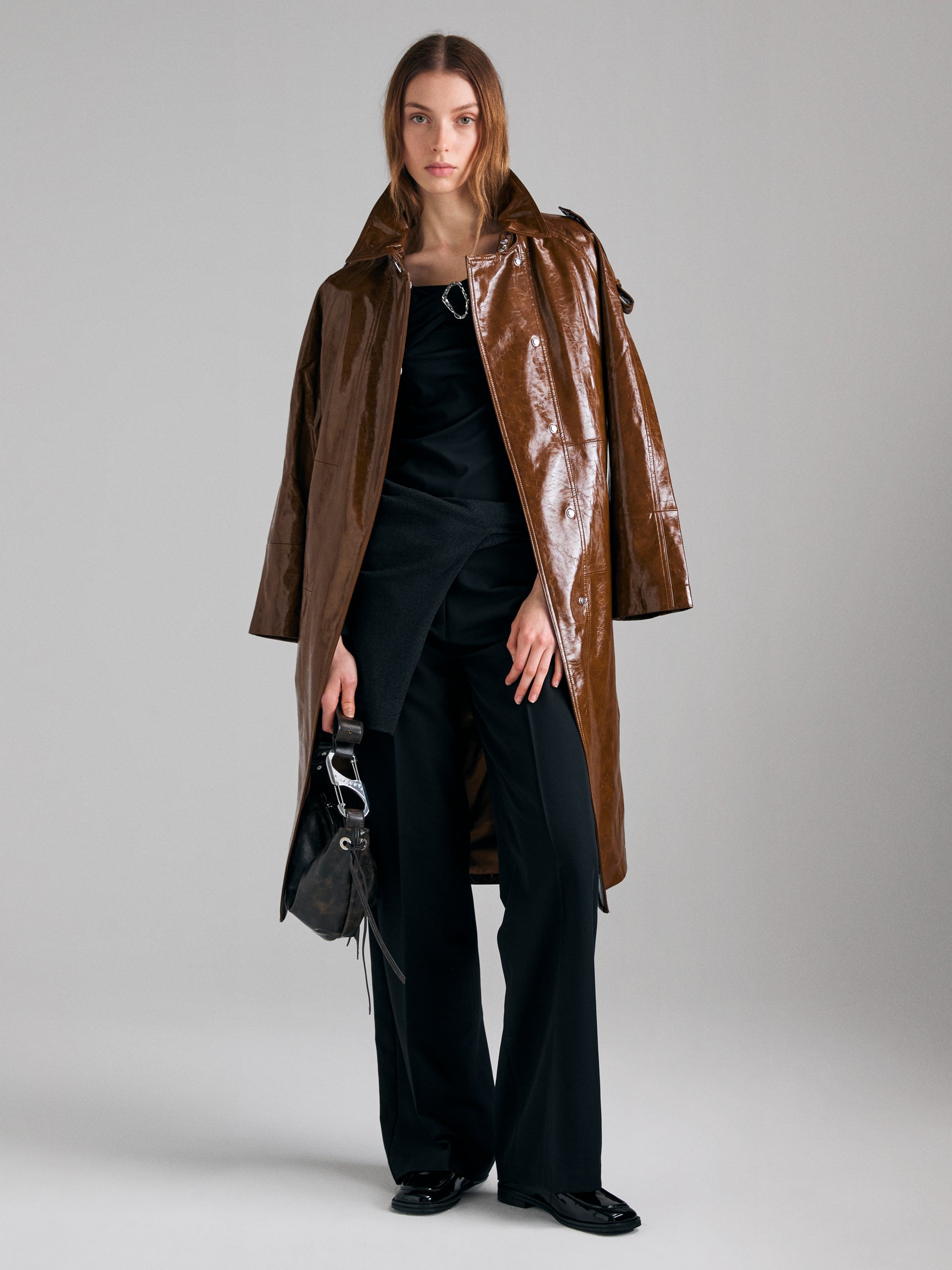 T-shirt off shoulder com argola silver - ucb_image_F