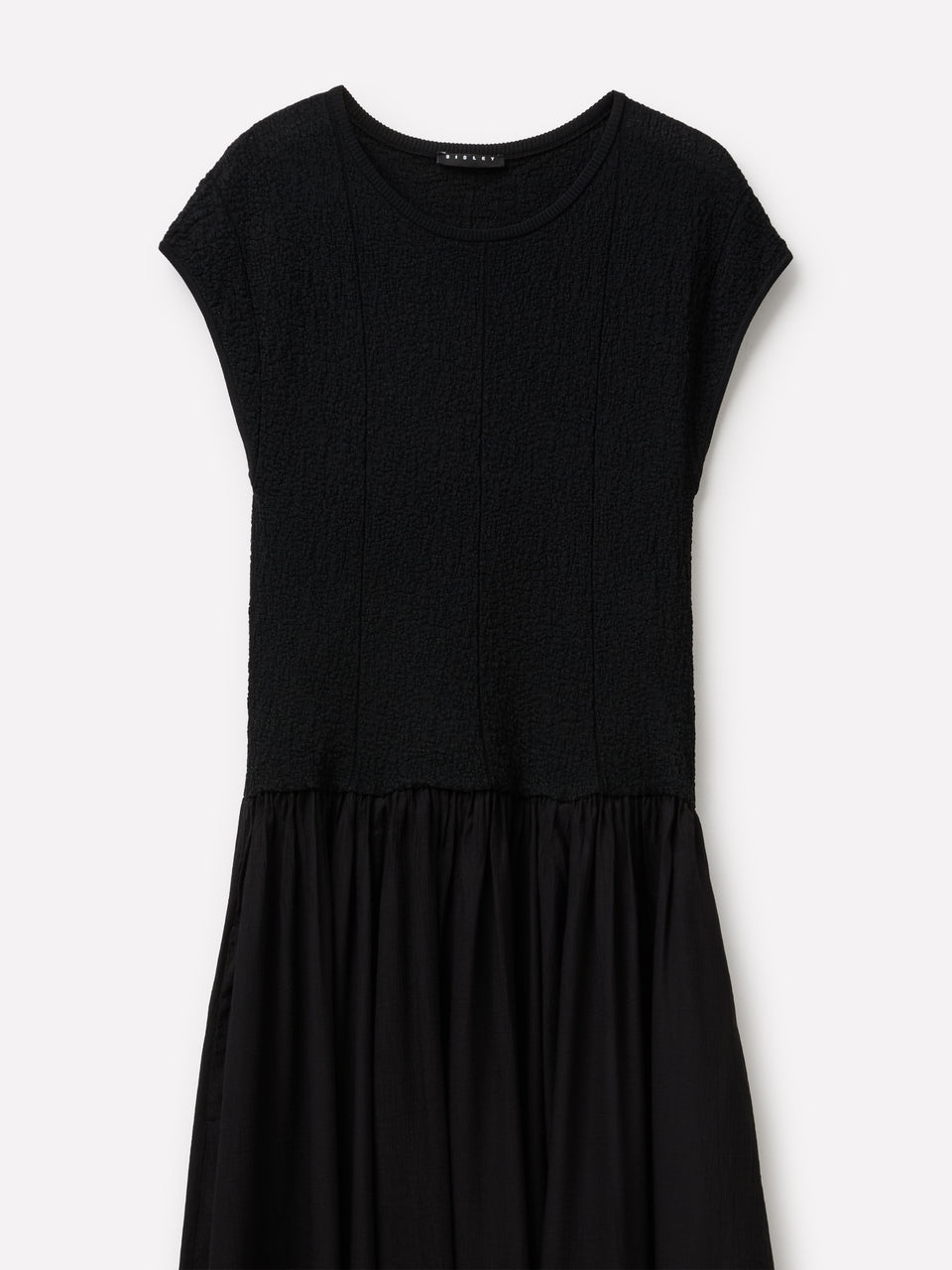 Vestido comprido em mistura de materiais - ucb_image_DS1