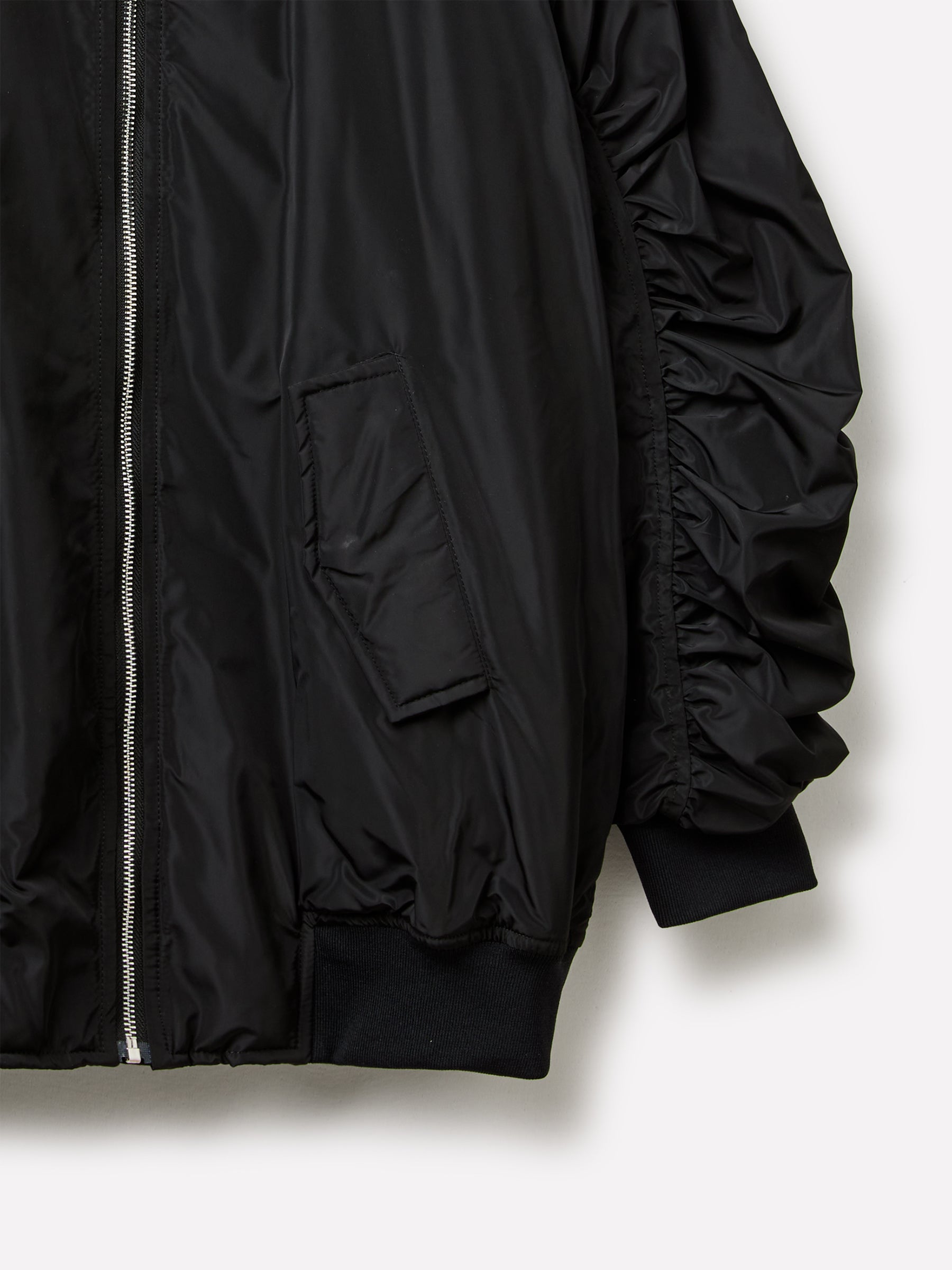 Bomber com franzido - ucb_image_DS1