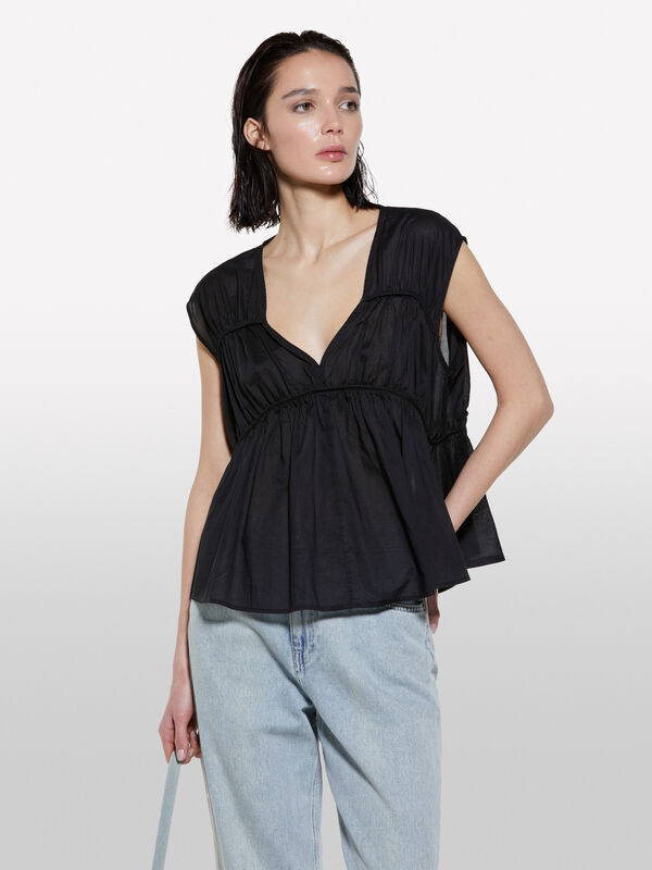 Schwarzes Top mit gerafften Details - top für damen | Sisley