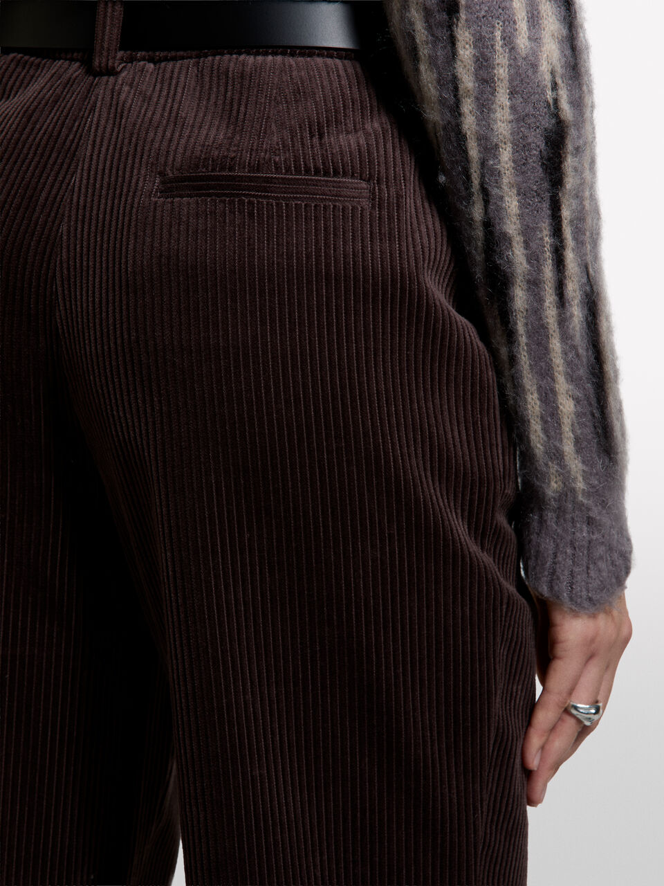 TROUSERS Damen image number null