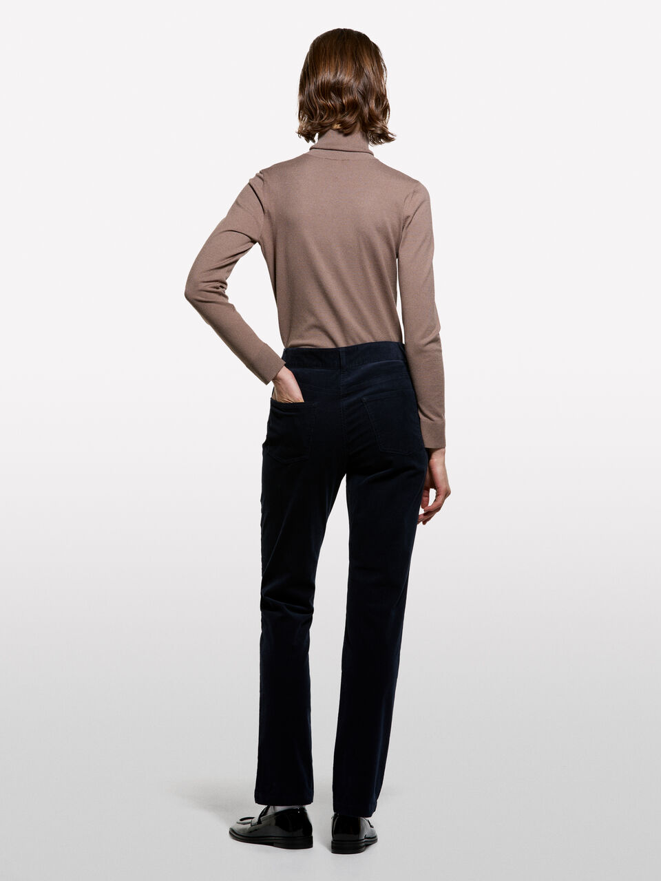 TROUSERS Damen image number null