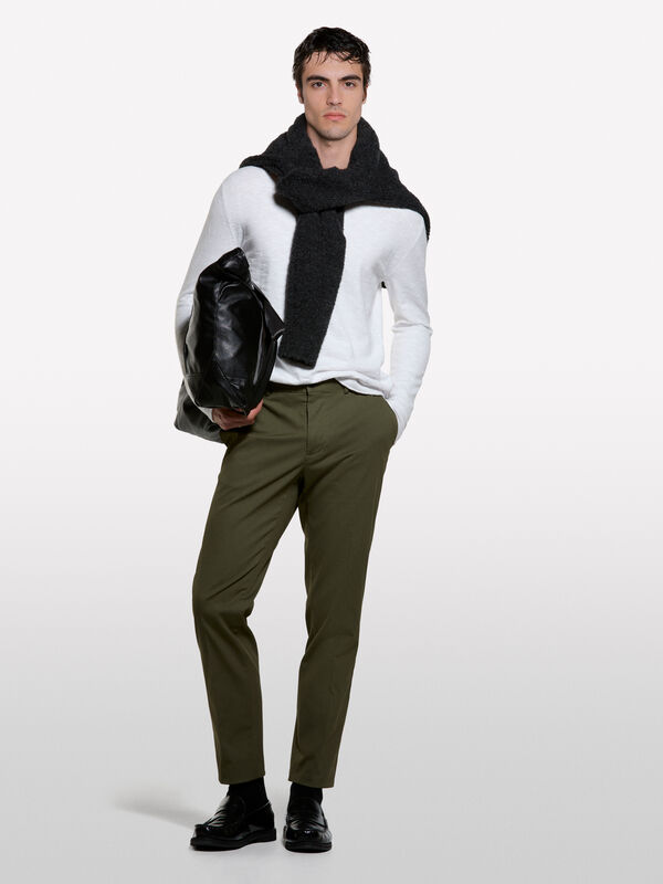 Pulli mit Rundhalsausschnitt regular fit in Wei&szlig; - lang&auml;rmeliges t-shirt f&uuml;r herren | Sisley