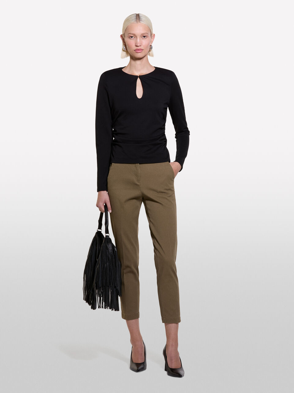 TROUSERS Damen image number null
