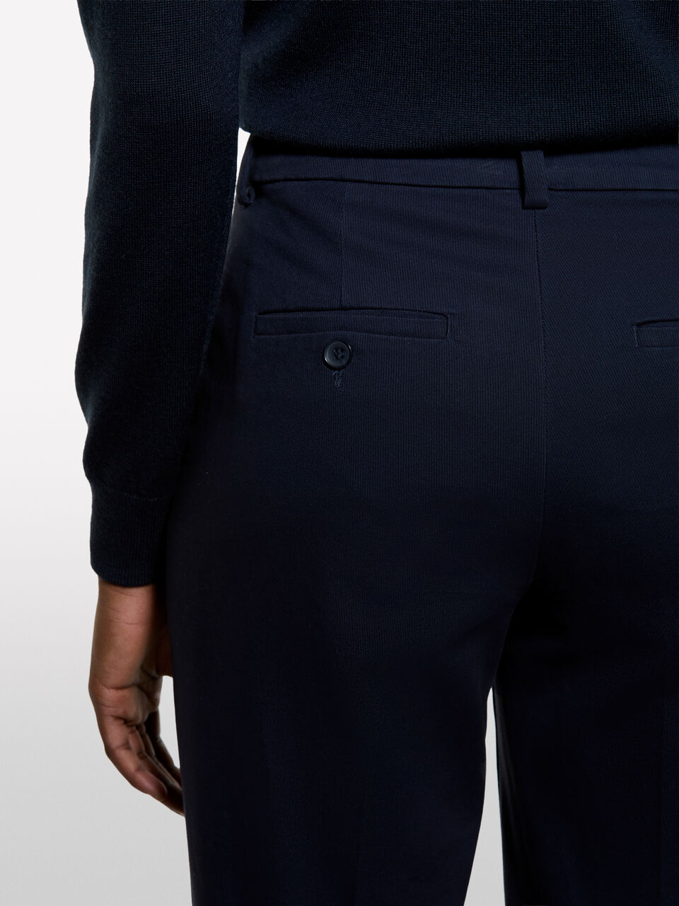 TROUSERS Damen image number null