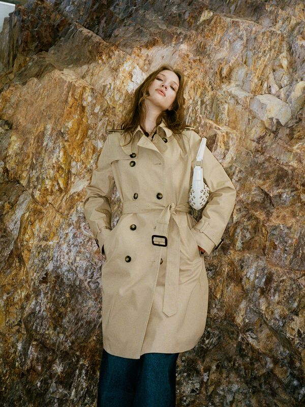 Kamelbrauner Trenchcoat slim fit - trenchcoats und regenjacken für damen | Sisley