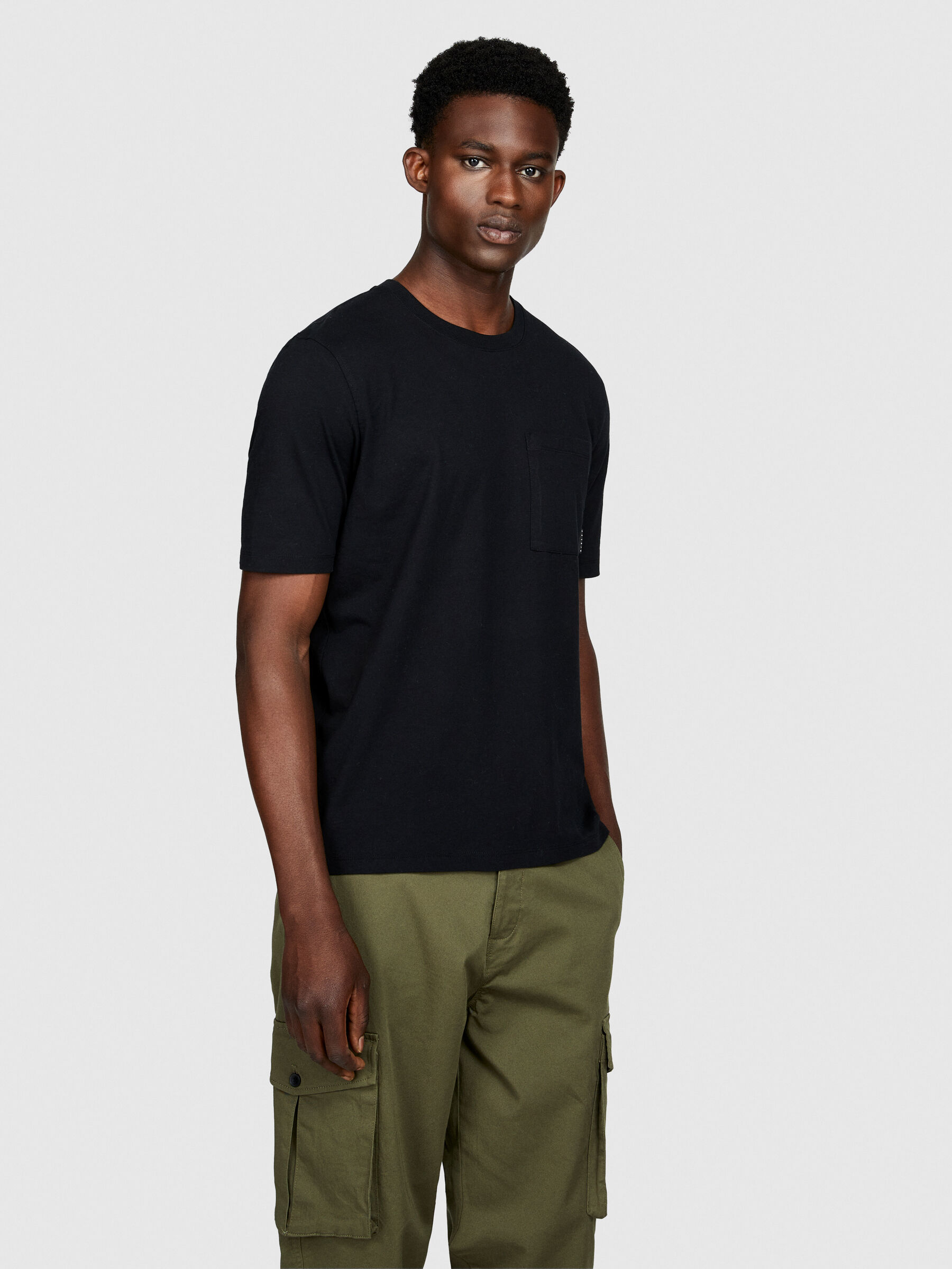 T-Shirt mit Brusttasche Herren image number null