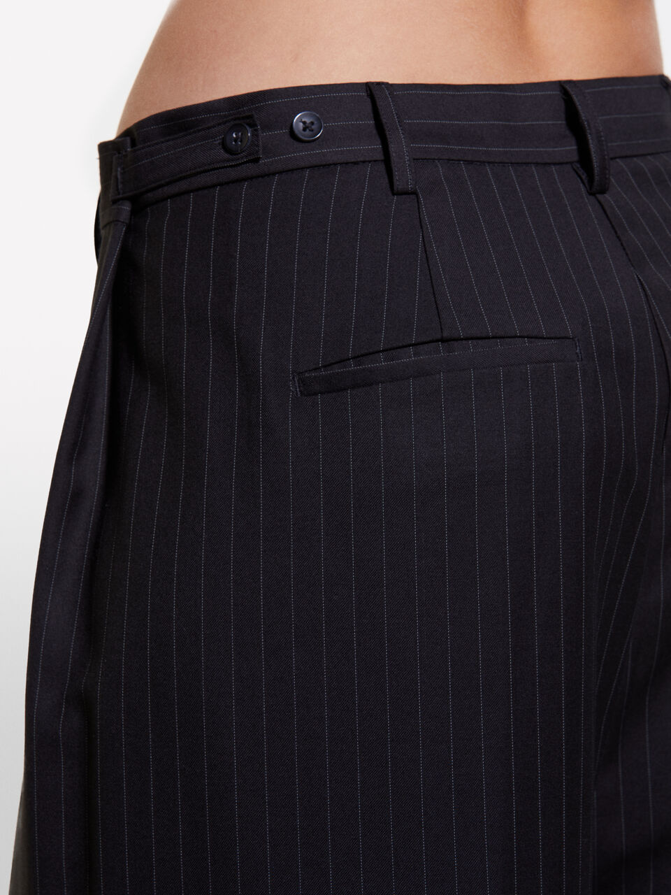 TROUSERS Damen image number null