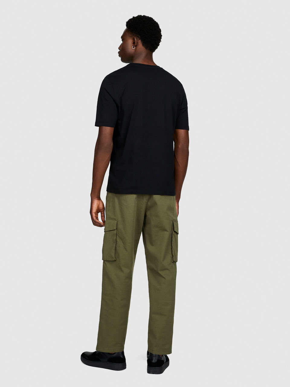 T-Shirt mit Brusttasche Herren image number null