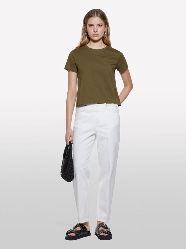 Militärgrünes, kastenförmiges T-Shirt Militärgrünes, kastenförmiges T-Shirt - kurzärmeliges t-shirt für damen | Sisley