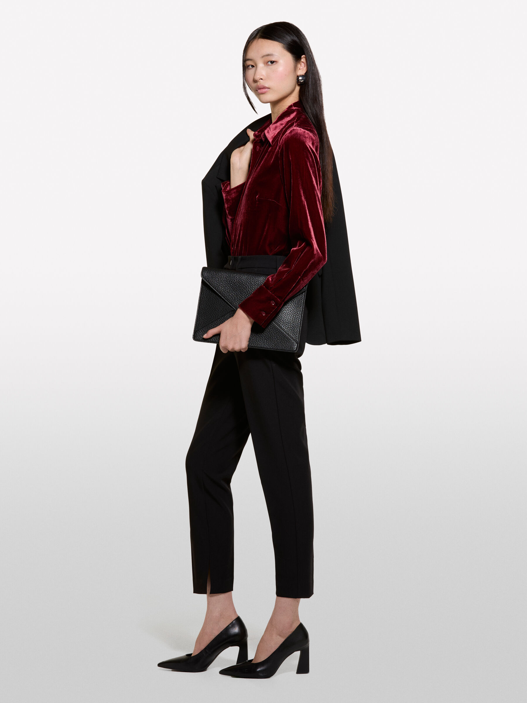 TROUSERS Damen image number null