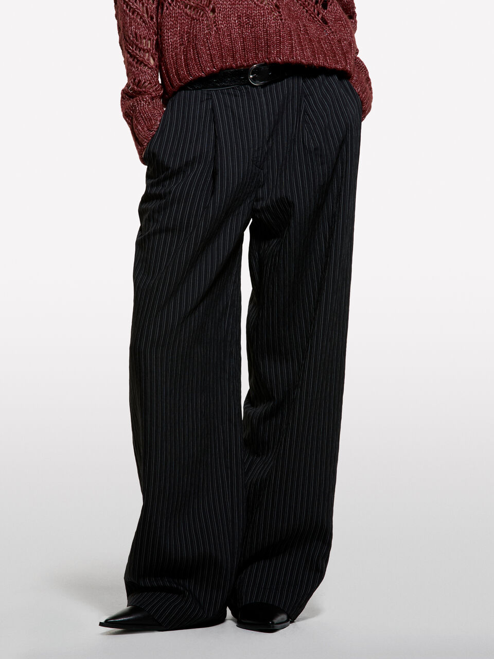 TROUSERS Damen image number null