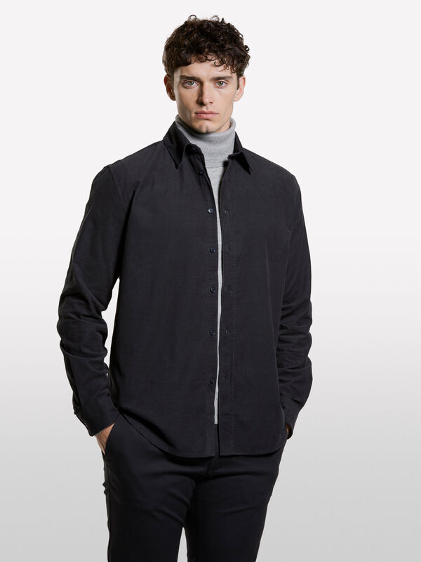 Dunkelgraues Cordhemd - regular hemden für herren | Sisley