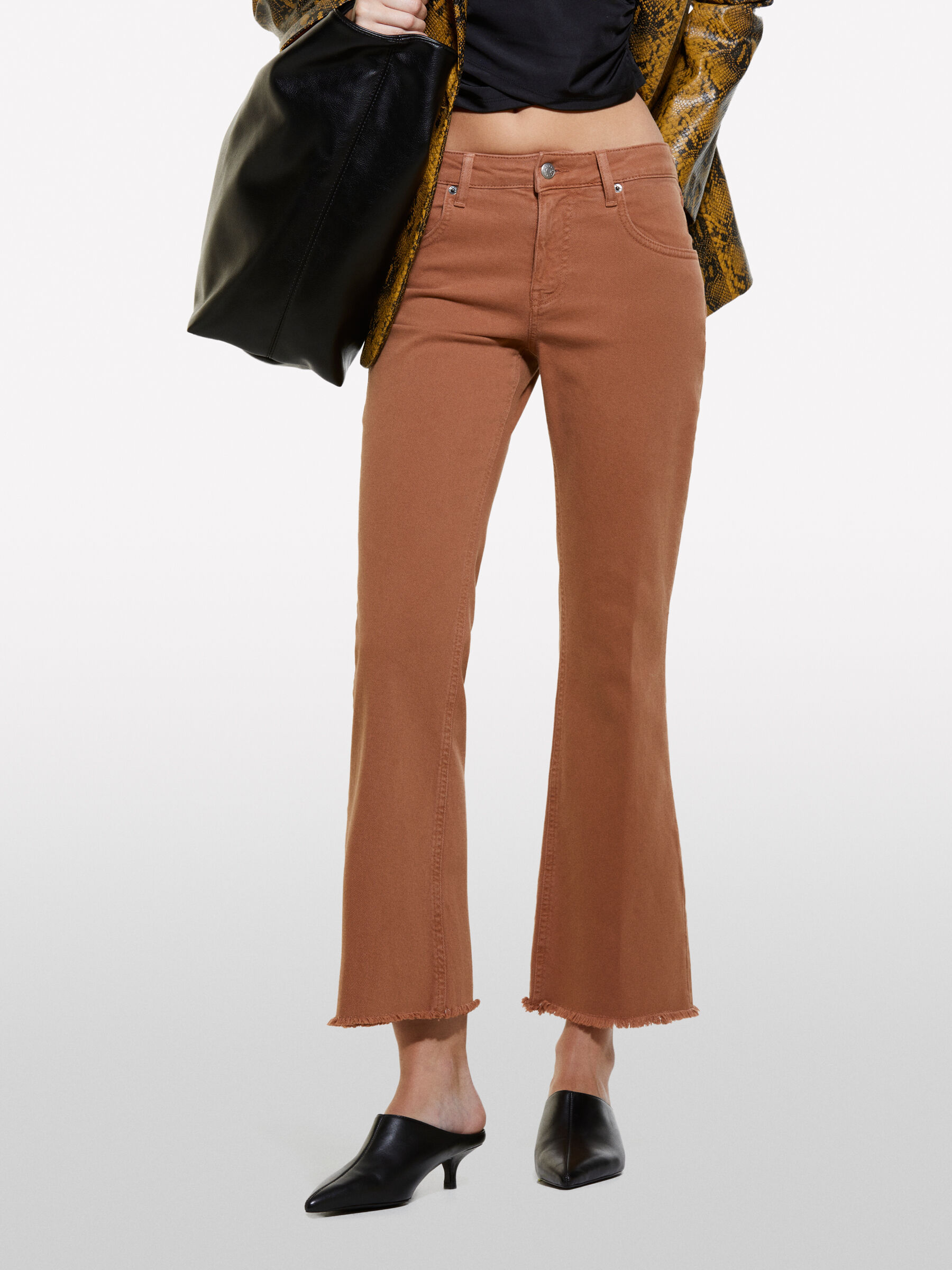 TROUSERS Damen image number null