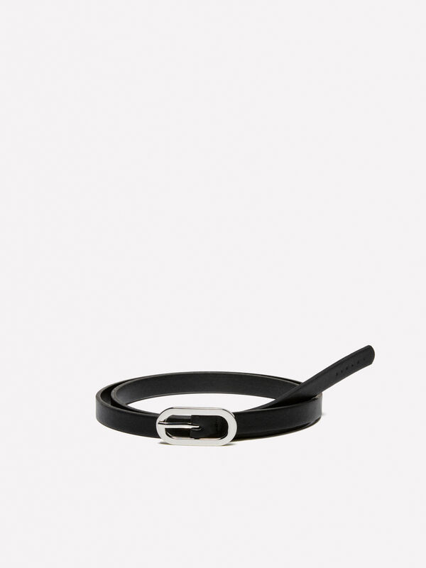 Schmaler Gürtel in Schwarz  - gürtel für damen | Sisley