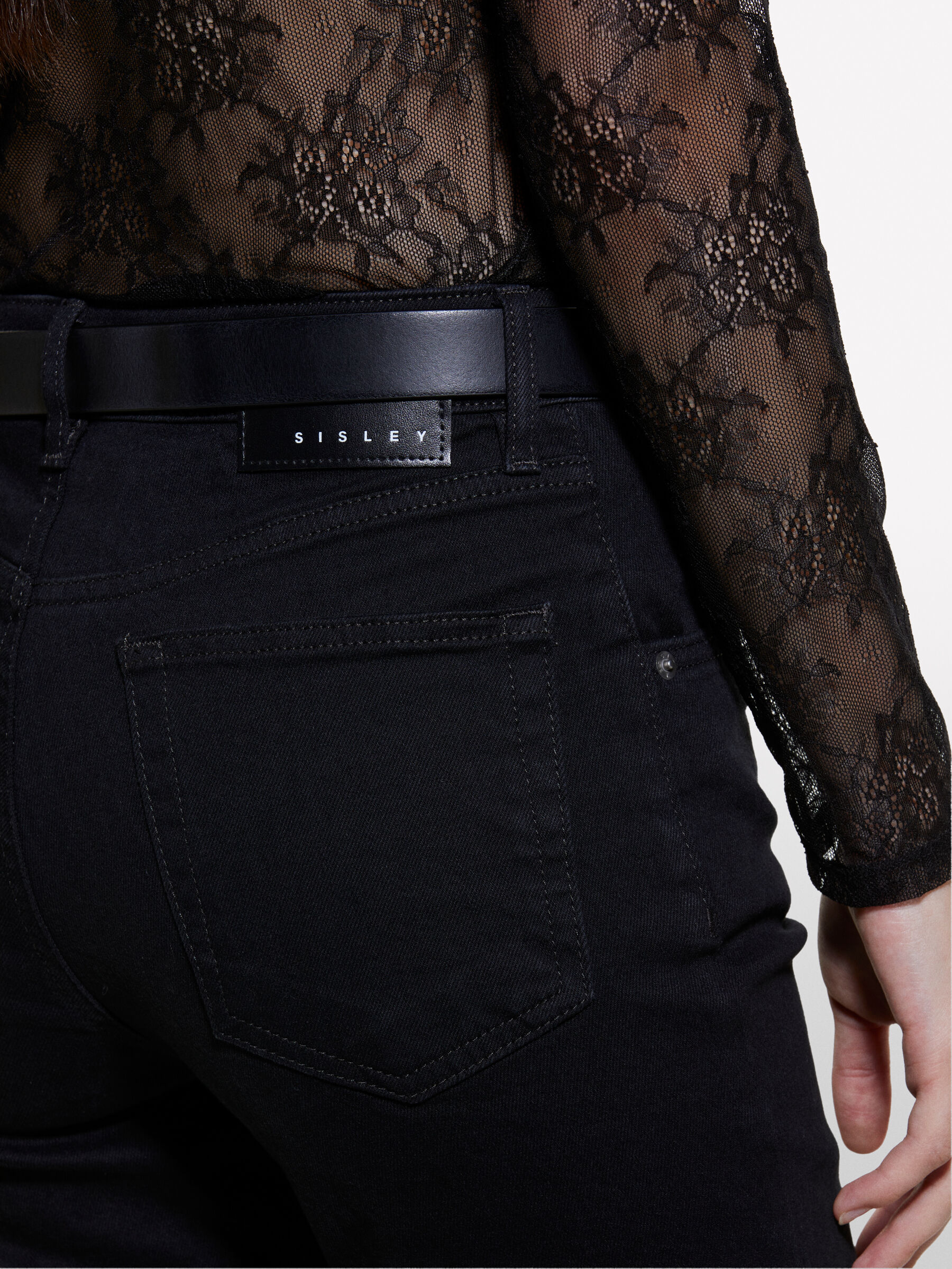 TROUSERS Damen image number null