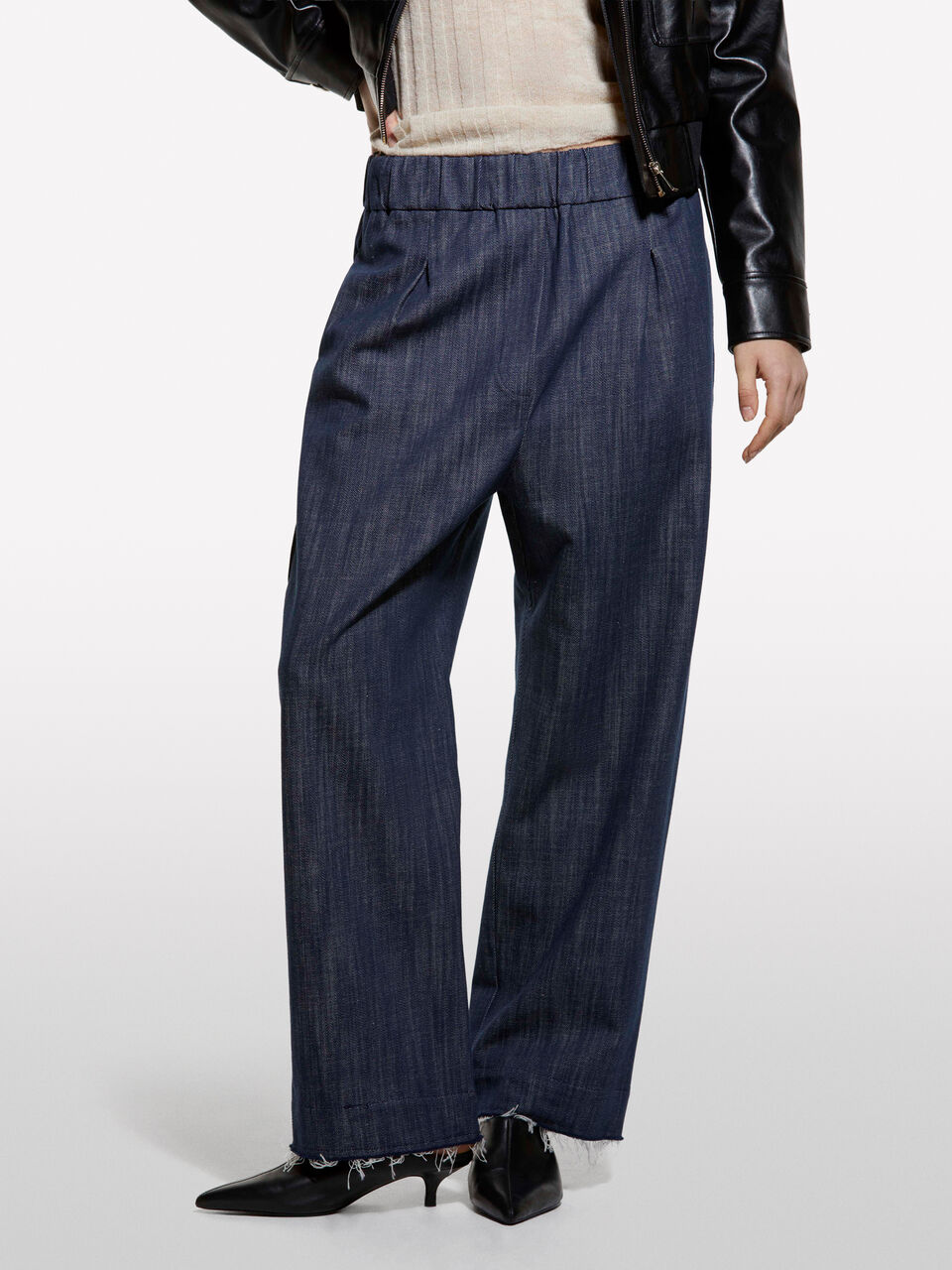 TROUSERS Damen image number null