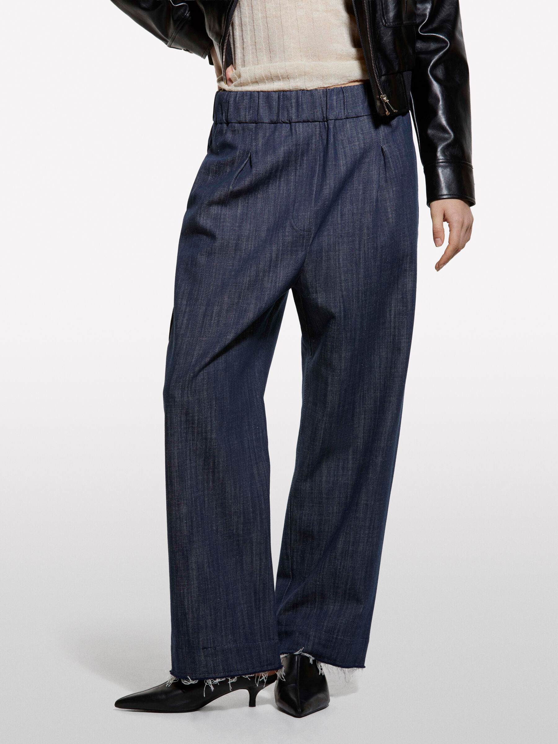 TROUSERS Damen image number null