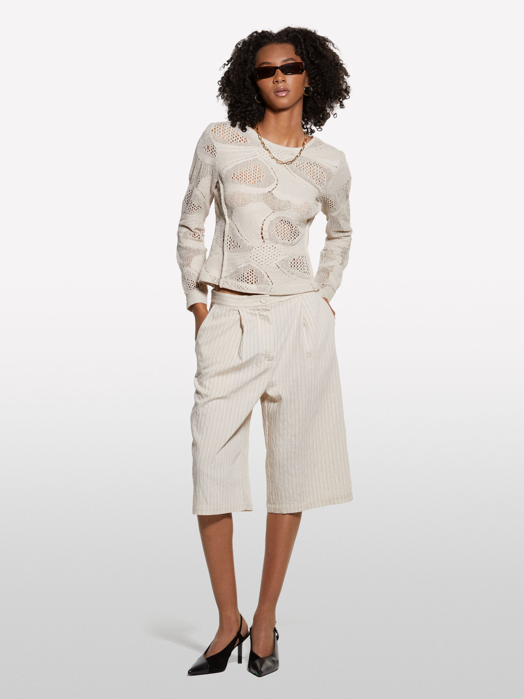 BERMUDA Damen image number null