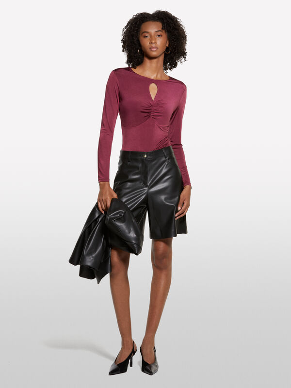 Schwarze Bermudashorts aus beschichtetem Stoff - shorts und kurze hosen für damen | Sisley
