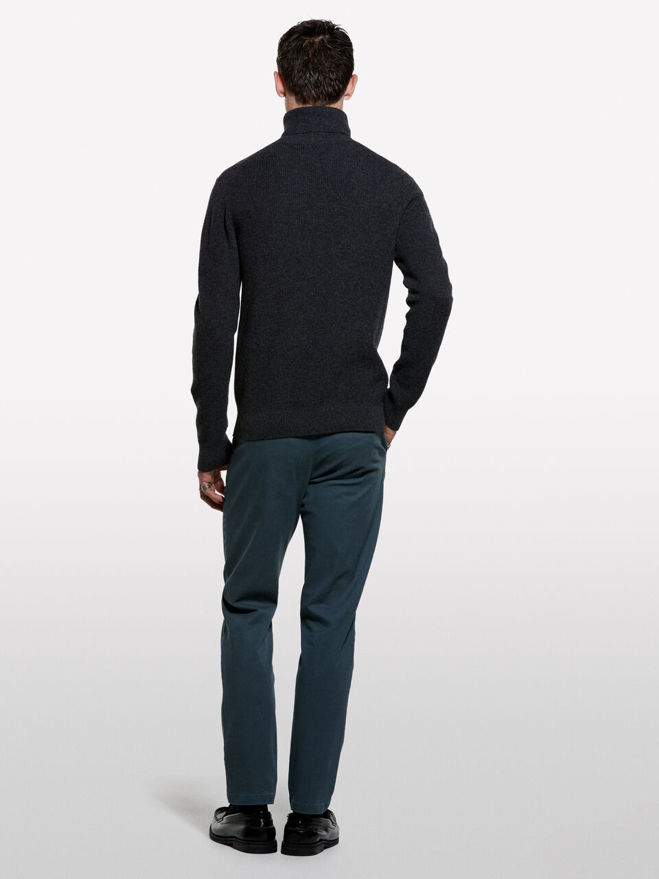 TURTLE NECK SWEATER Herren image number null