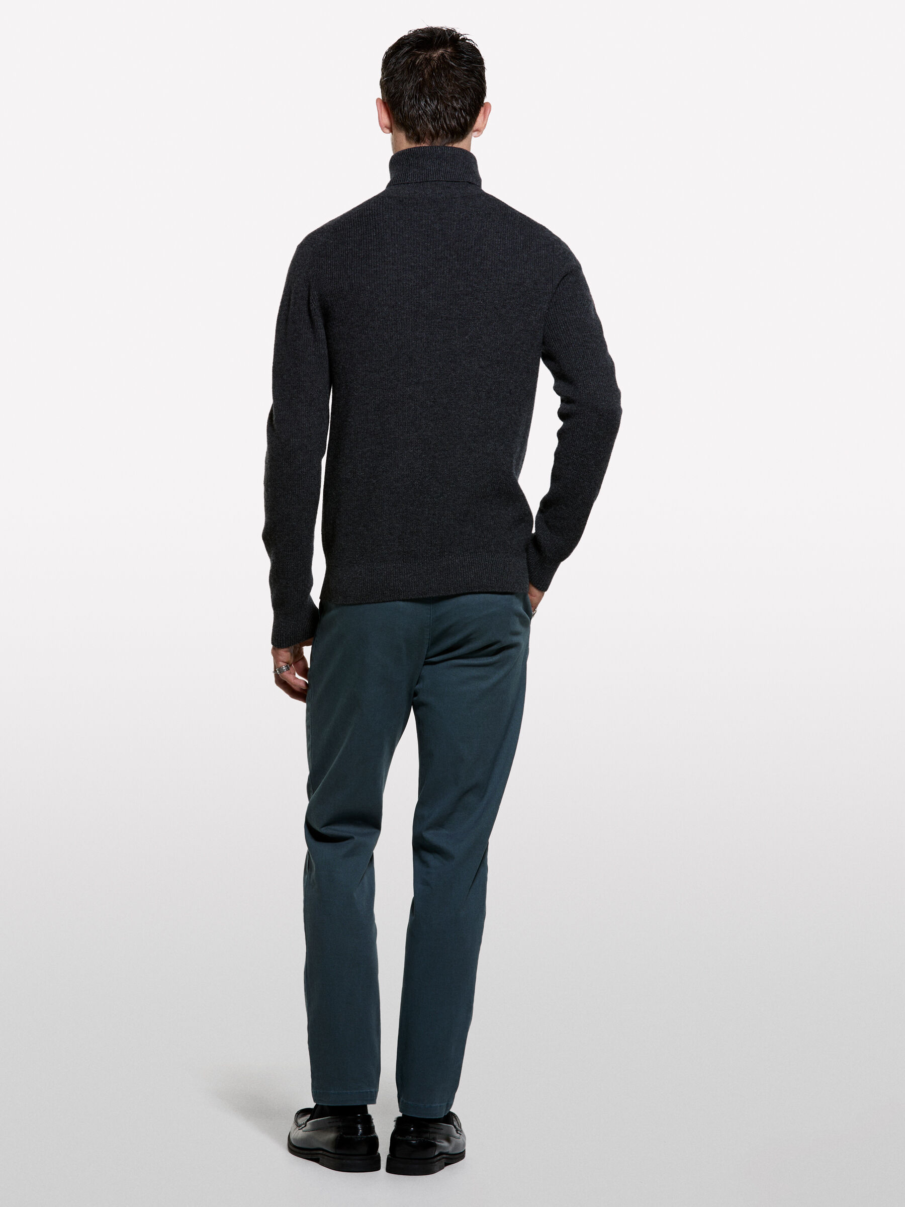 TURTLE NECK SWEATER Herren image number null