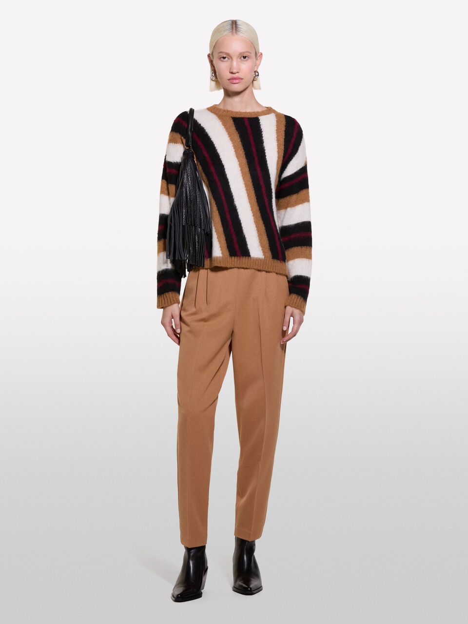 TROUSERS Damen image number null