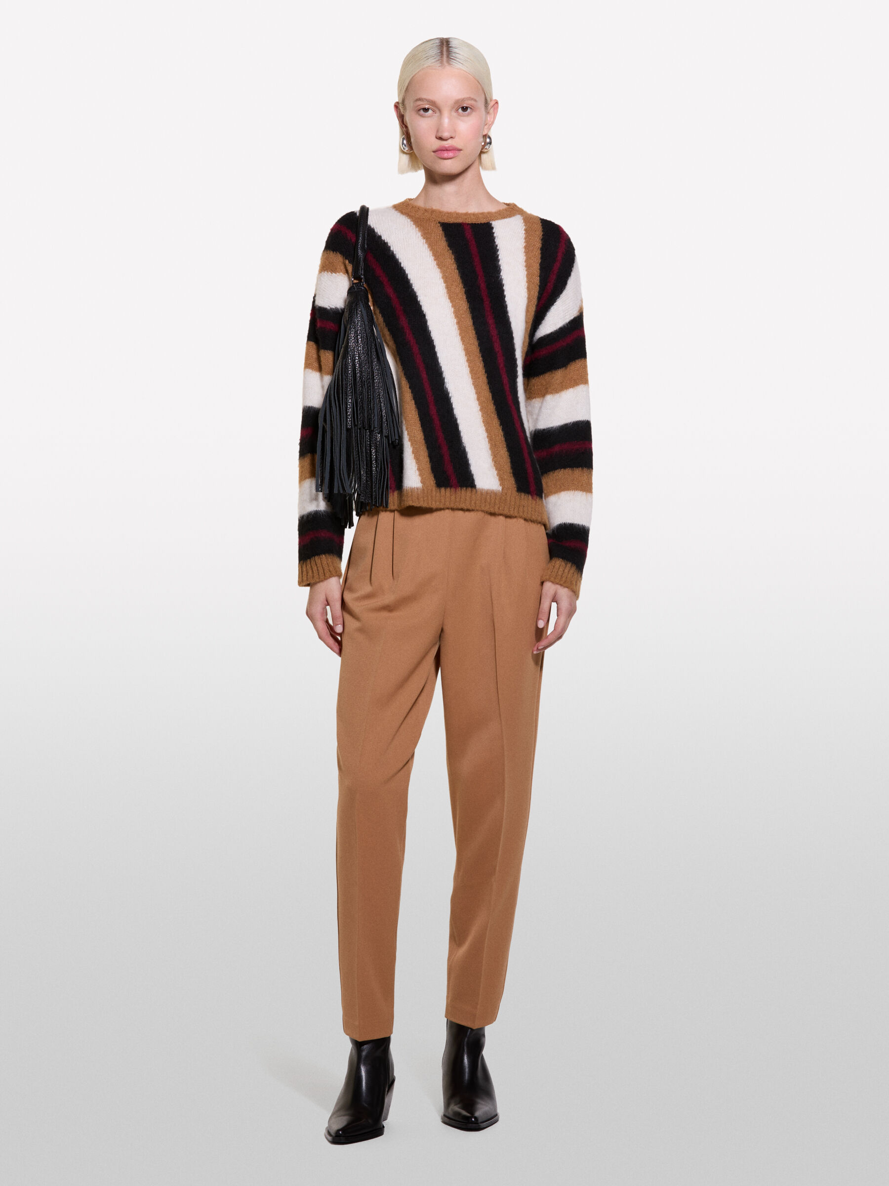 TROUSERS Damen image number null