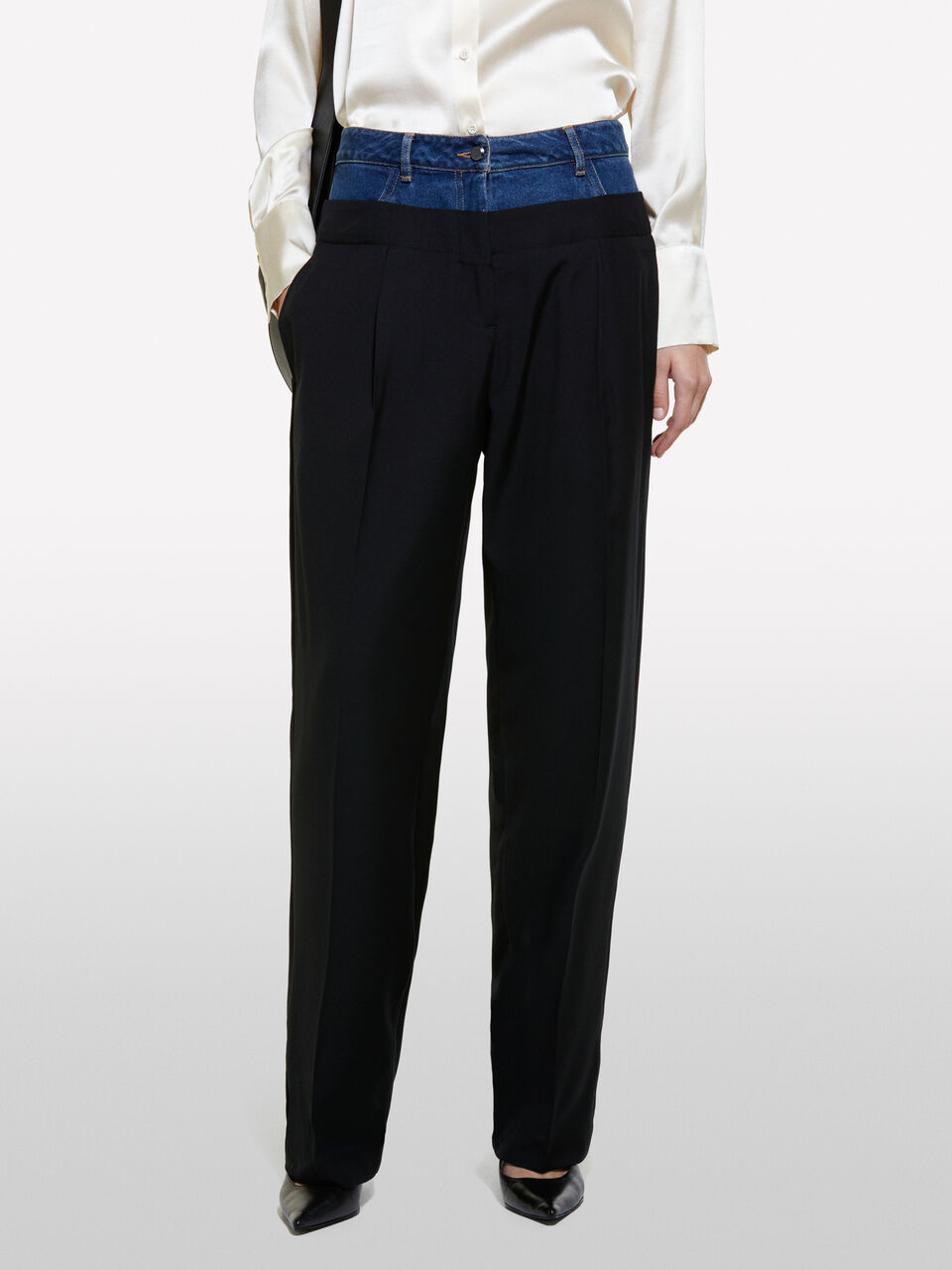 TROUSERS Damen image number null