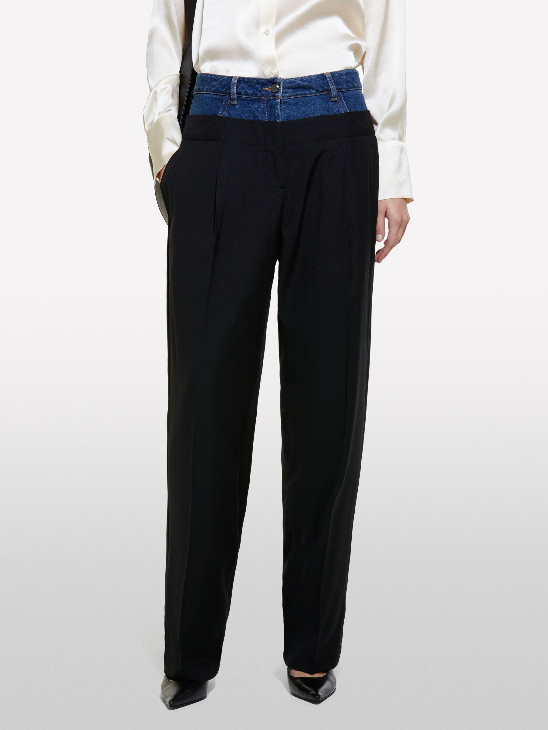 TROUSERS Damen image number null