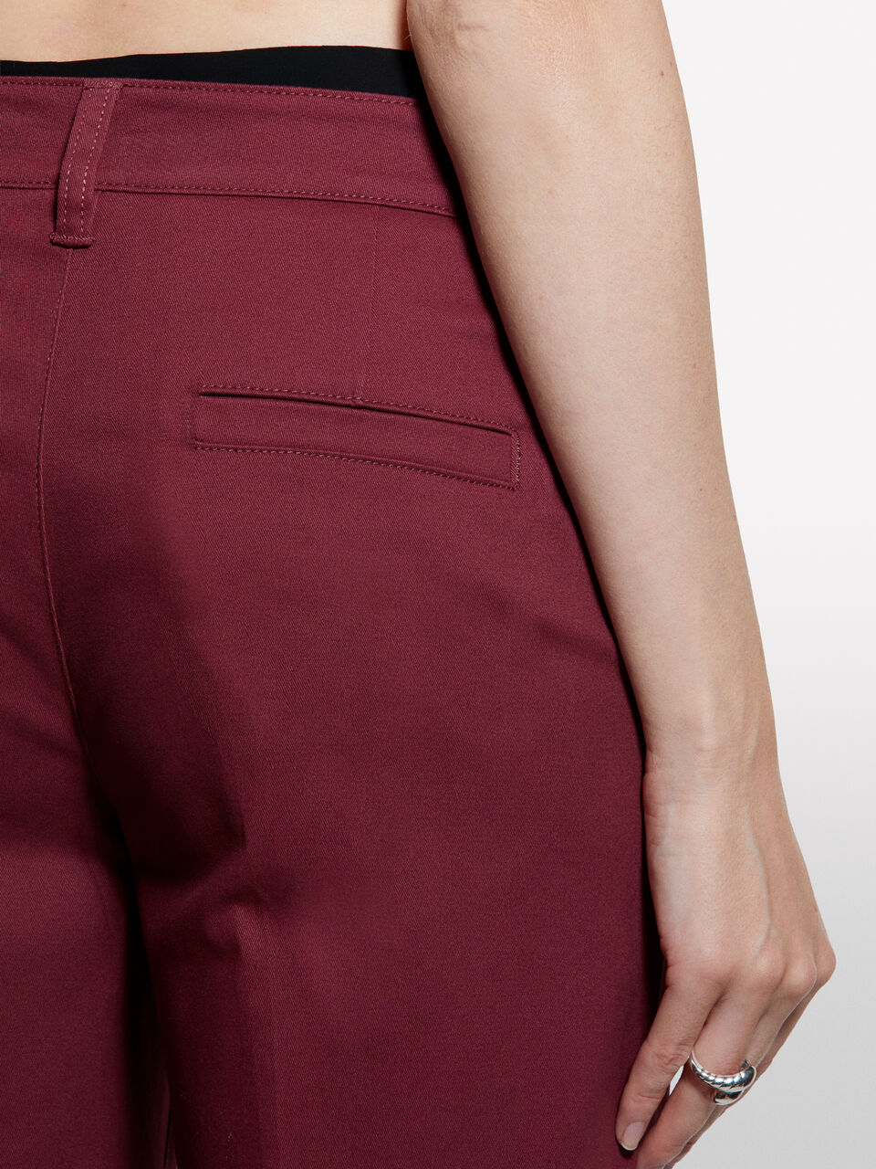TROUSERS Damen image number null