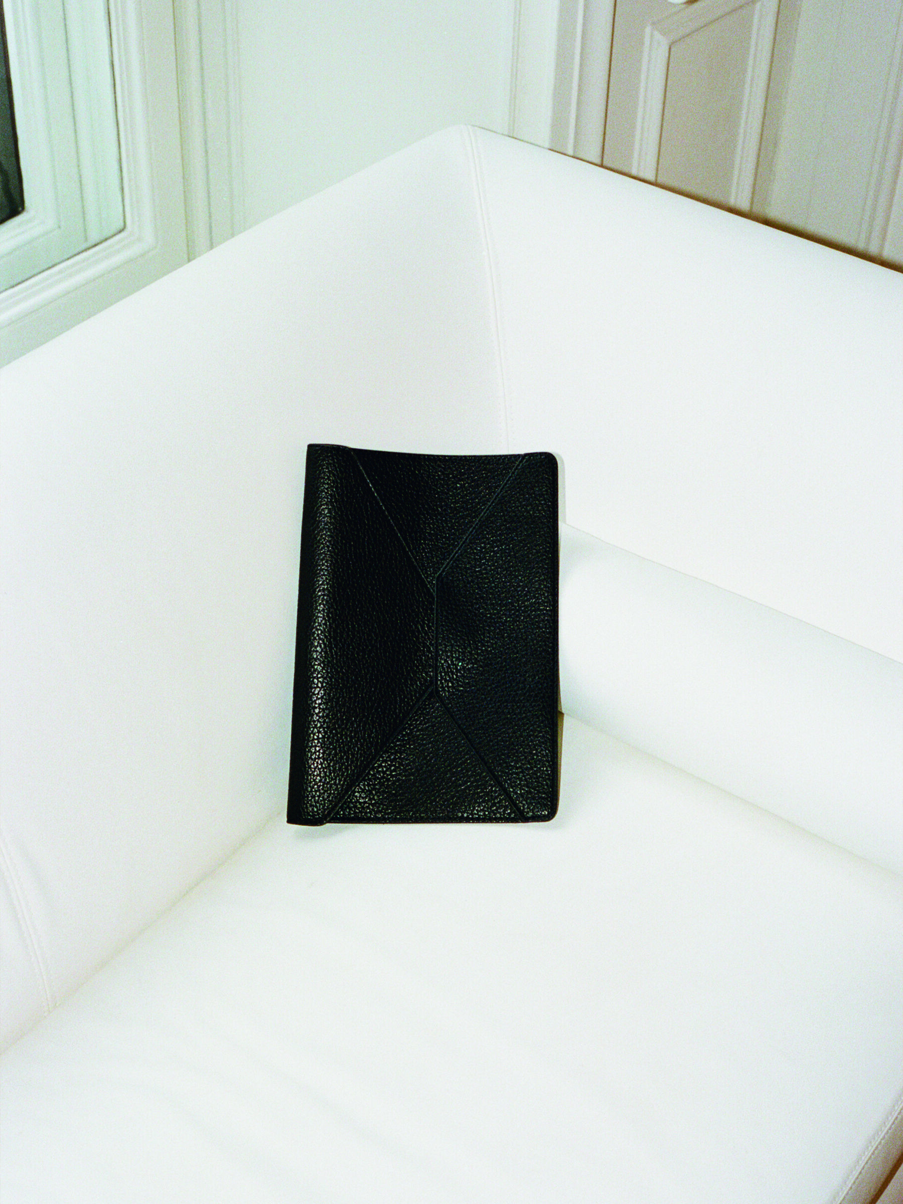 DOCUMENT HOLDER Damen image number null