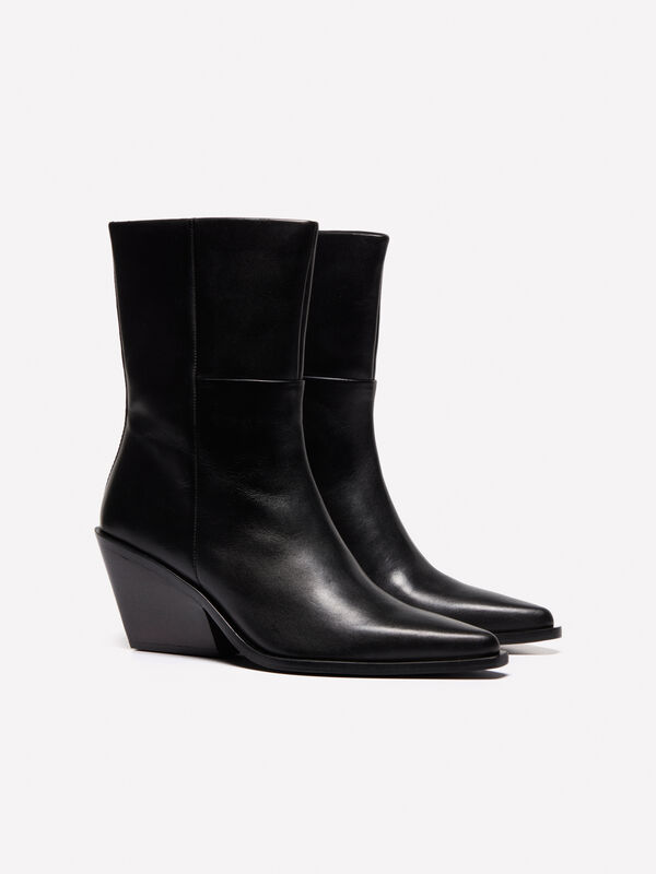 Texas-Stiefelette aus Leder - stiefel und stiefeletten für damen | Sisley