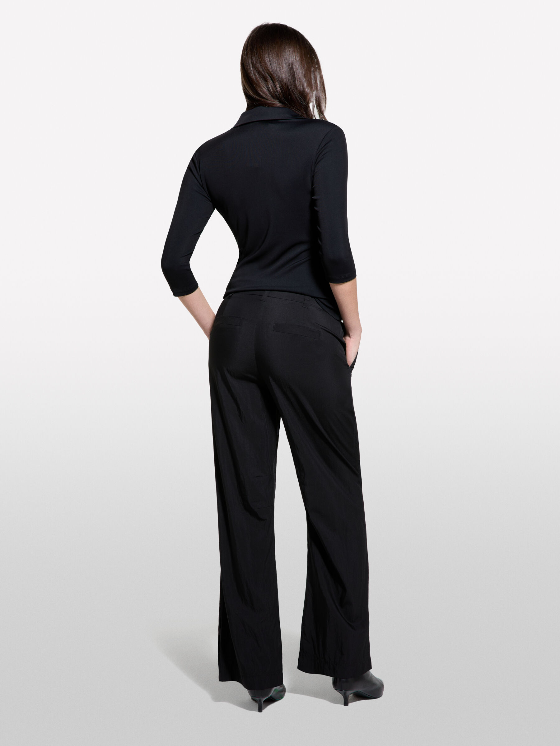 TROUSERS Damen image number null