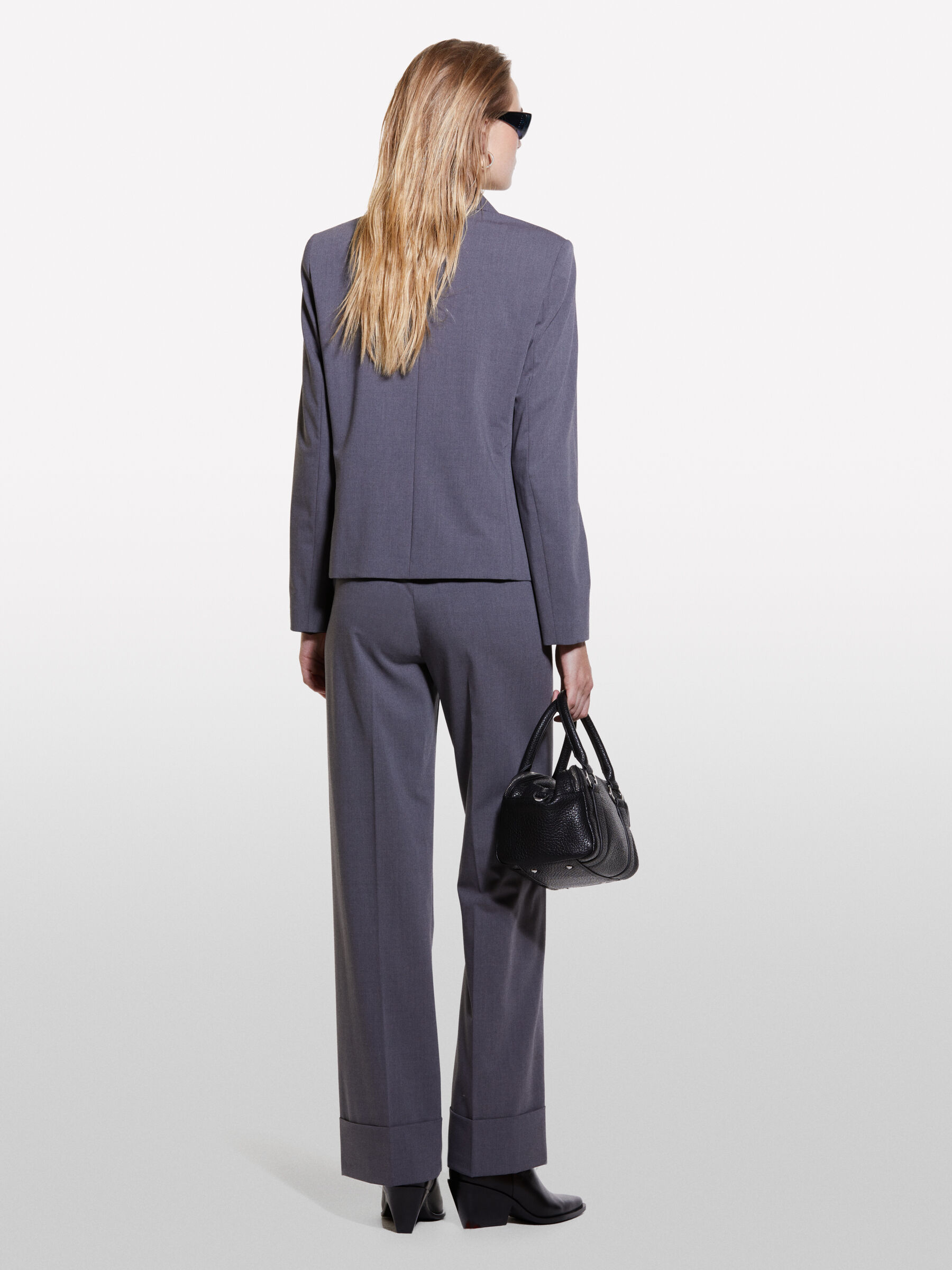 TROUSERS Damen image number null
