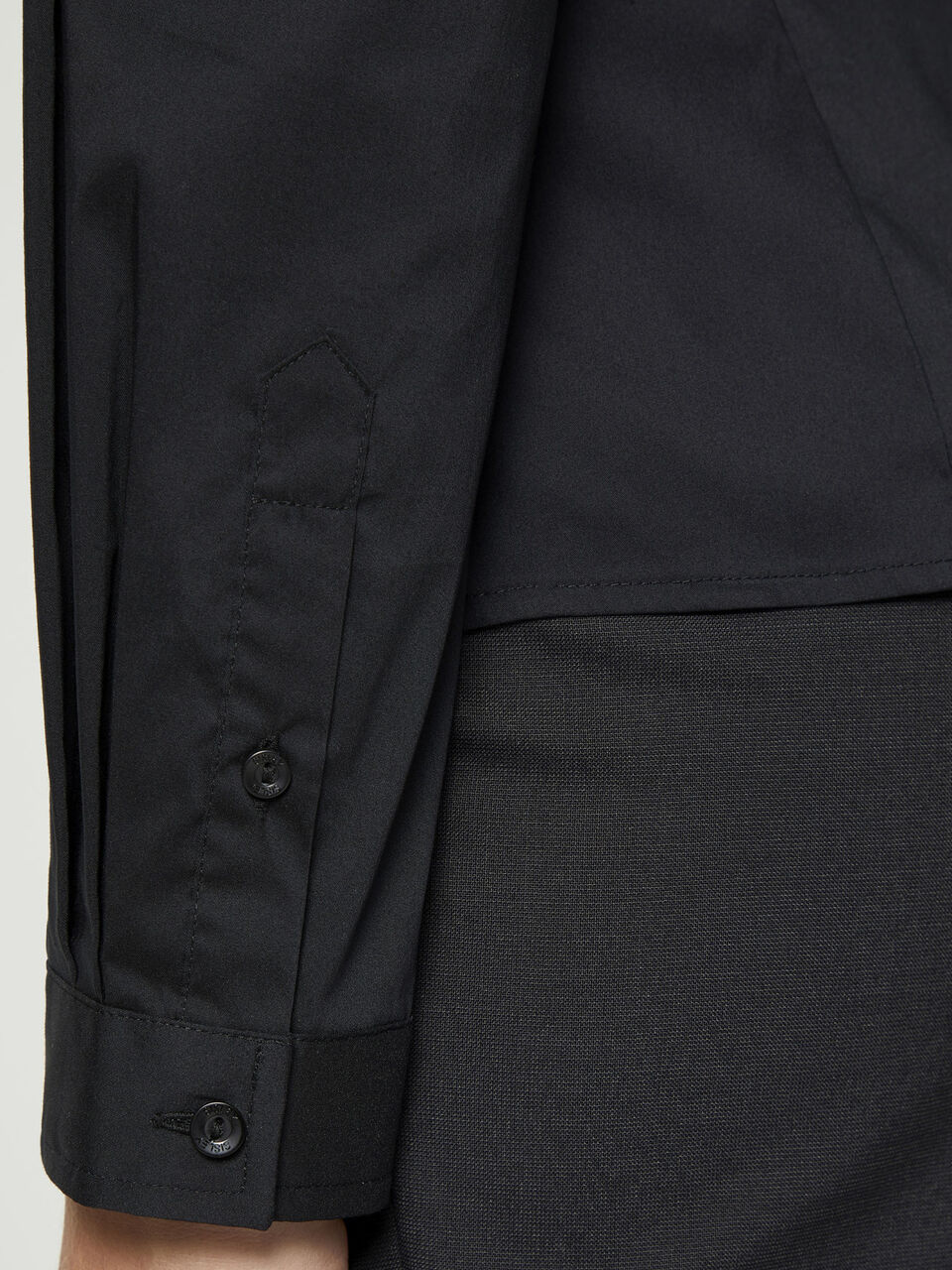 Slim-Fit-Bluse Damen image number null