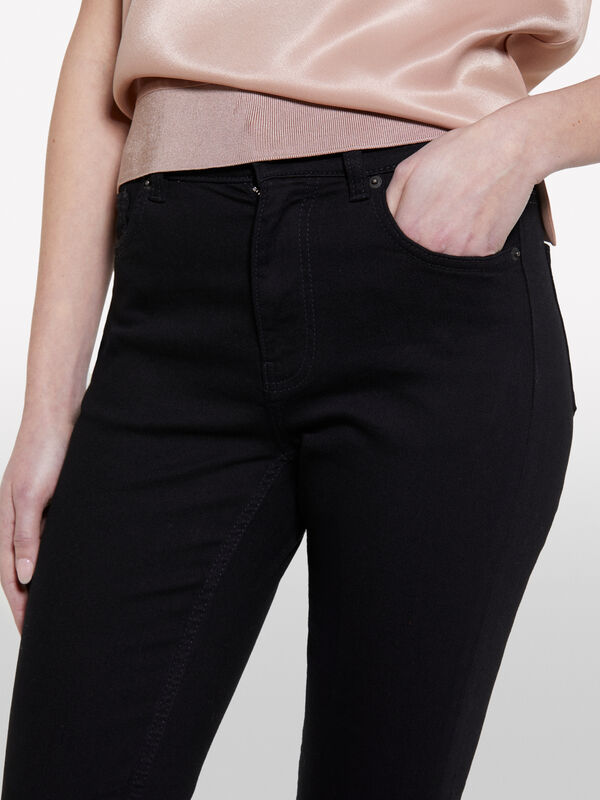 Jeans Style 69 skinny fit schwarz - slim fit jeans für damen | Sisley