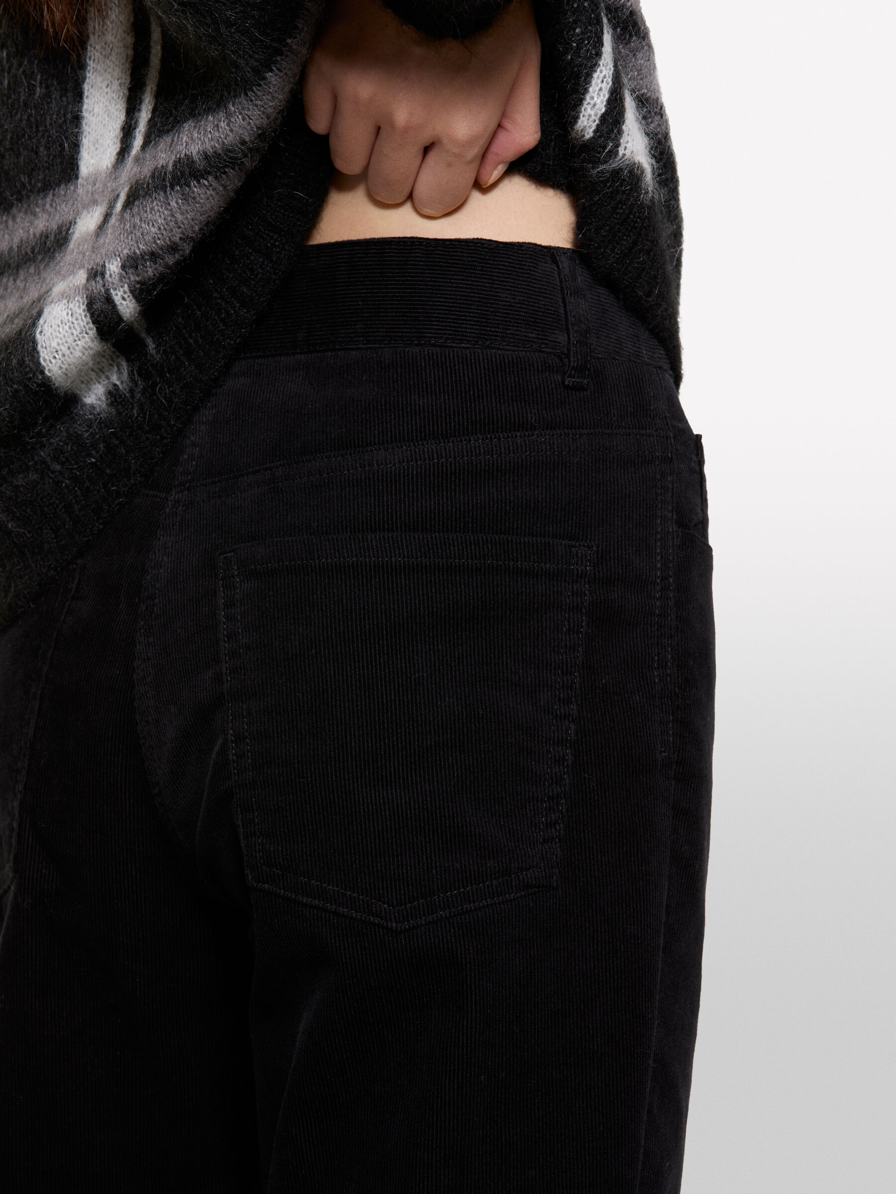 TROUSERS Damen image number null