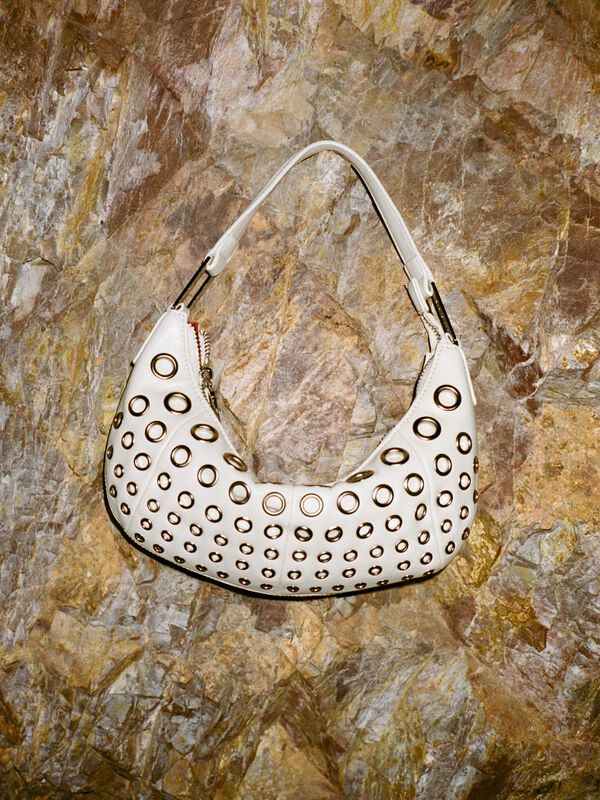 Creme-weiße Tasche mit Ösen - schultertaschen und umhängetaschen für damen | Sisley