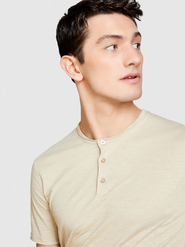 Serafino-T-Shirt slim fit - kurzärmeliges t-shirt für herren | Sisley