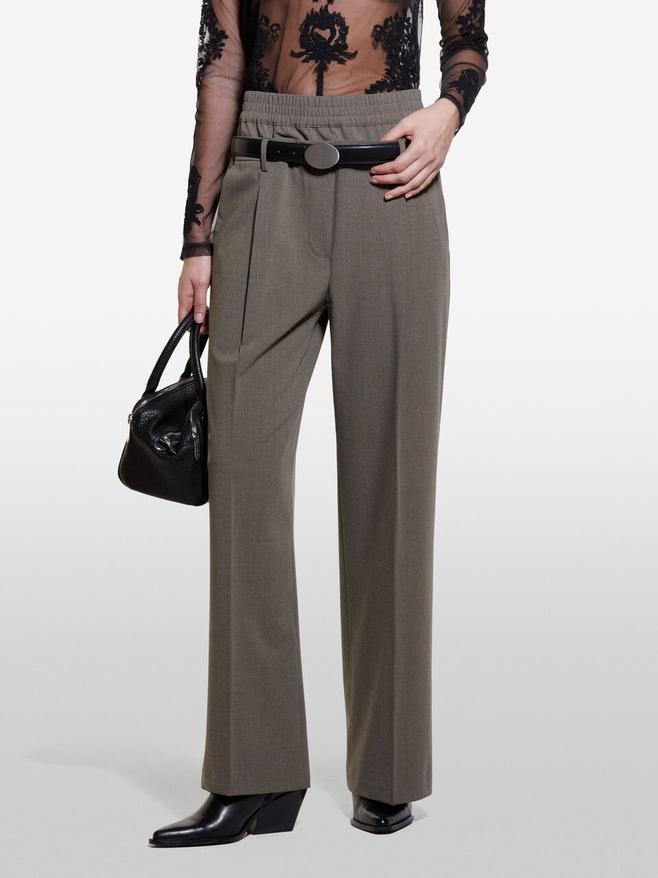 TROUSERS Damen image number null