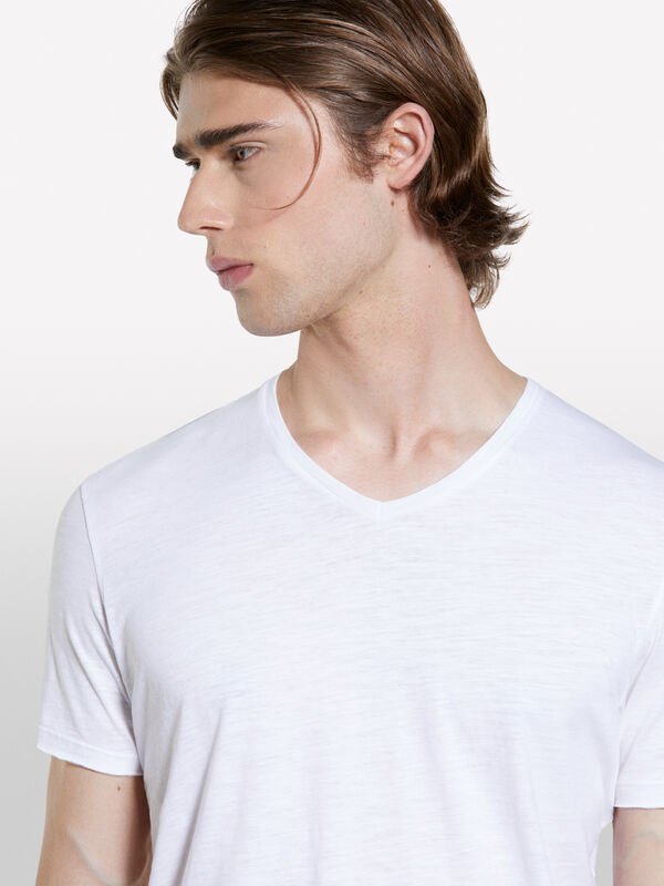 Weißes Slim-Fit-T-Shirt - kurzärmeliges t-shirt für herren | Sisley