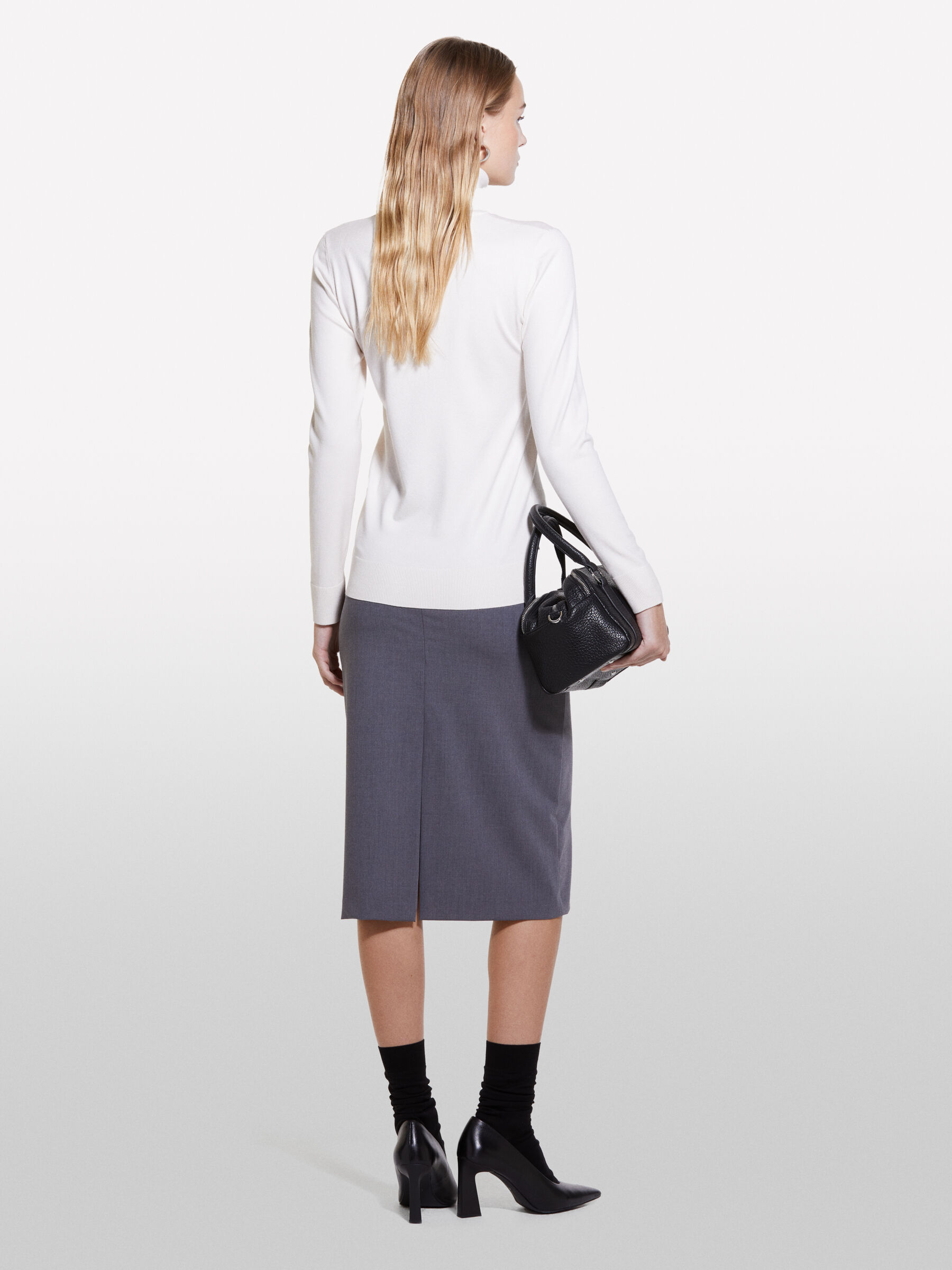 TURTLE NECK SWEATER Damen image number null