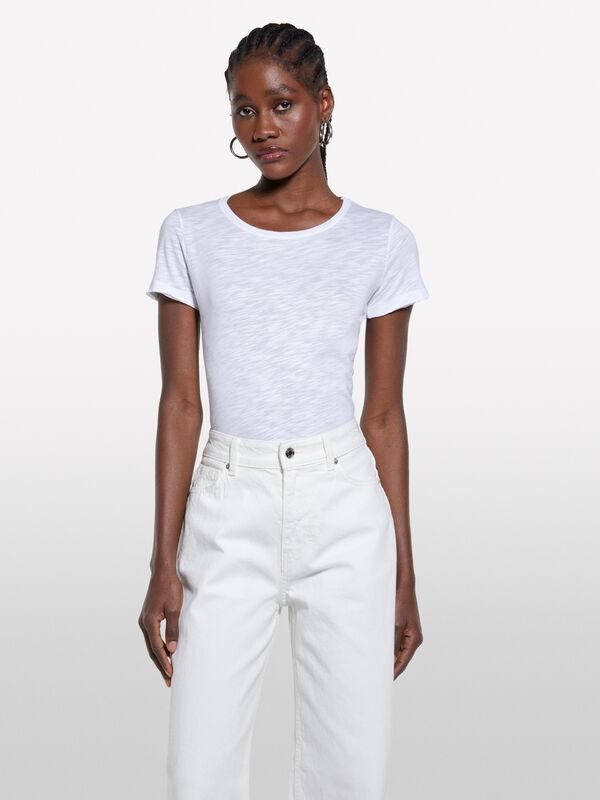 Rundhals-T-Shirt in Weiß - kurzärmeliges t-shirt für damen | Sisley