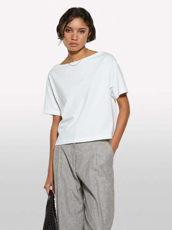 Weißes, kastenförmiges, kurzes T-Shirt - kurzärmeliges t-shirt für damen | Sisley